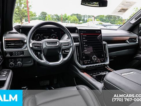 Used 2026 GMC Yukon XL Denali w/ Sun & Power Step Package AWD/4WD image 29