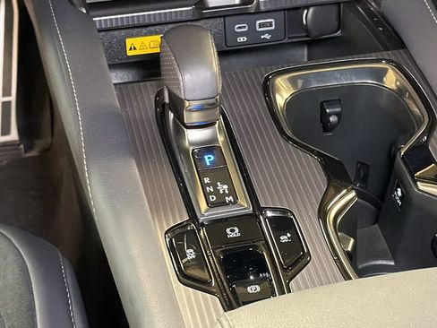 Certified 2024 Lexus RX 500h F Sport image 24