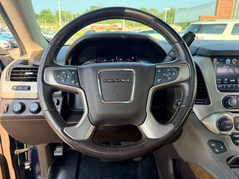 Used 2019 GMC Yukon XL Denali w/ Denali Ultimate Package AWD/4WD image 27