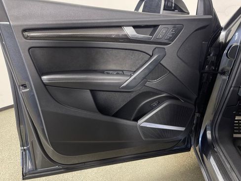 Used 2023 Audi SQ5 Premium Plus w/ Premium Plus Package image 17