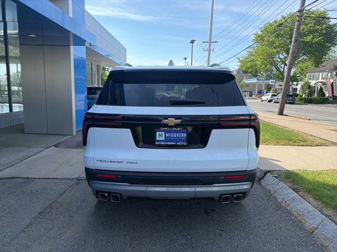 New 2026 Chevrolet Traverse LT AWD/4WD image 4