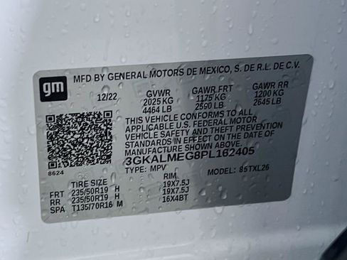 Used 2023 GMC Terrain SLE w/ Driver Convenience Package FWD image 10