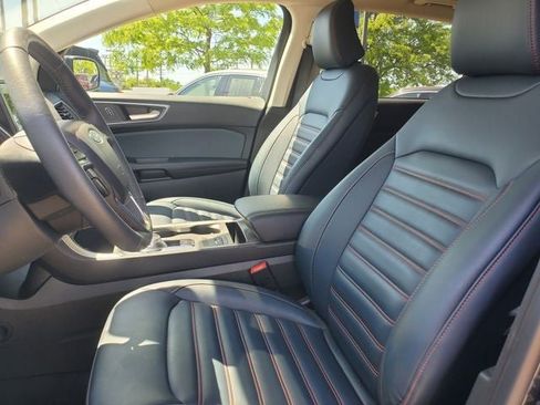 Used 2024 Ford Edge SEL w/ Sport Appearance Package AWD/4WD image 5