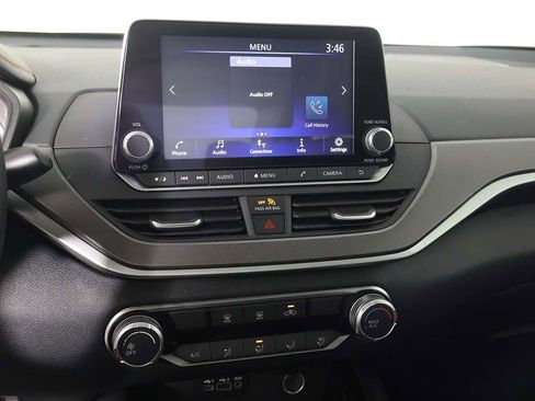 Used 2025 Nissan Altima 2.5 SR image 39