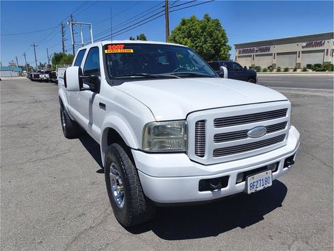 Used 2007 Ford F250 Lariat AWD/4WD image 3