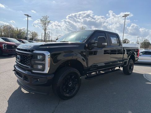 New 2026 Ford F250 XL w/ STX Appearance Package AWD/4WD image 7
