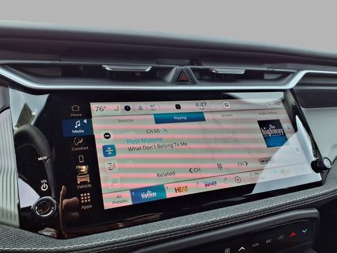 New 2026 Jeep Cherokee Laredo image 5