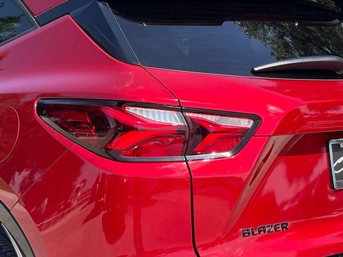 Used 2022 Chevrolet Blazer RS FWD image 12