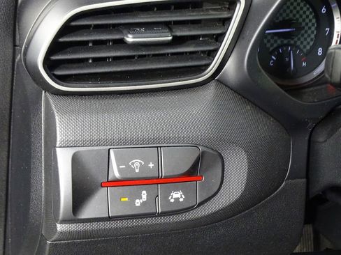 Used 2019 Hyundai Veloster 2.0 Premium image 18