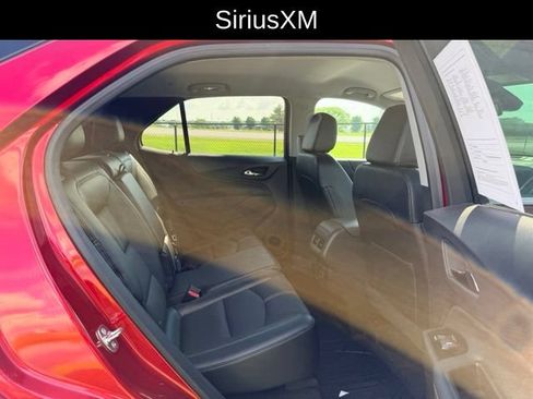 Used 2024 Chevrolet Equinox Premier AWD/4WD image 10