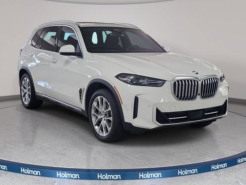 Used 2024 BMW X5 sDrive40i RWD image 3