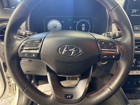 Used 2022 Hyundai Kona N Line w/ Tech Package image 8