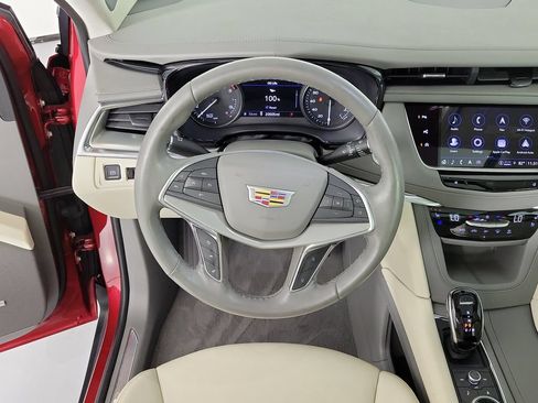 Certified 2024 Cadillac XT5 Premium Luxury w/ Technology Package FWD image 16