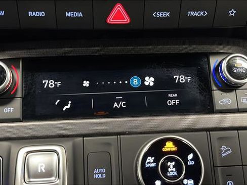 Used 2024 Hyundai Palisade Calligraphy AWD/4WD image 18