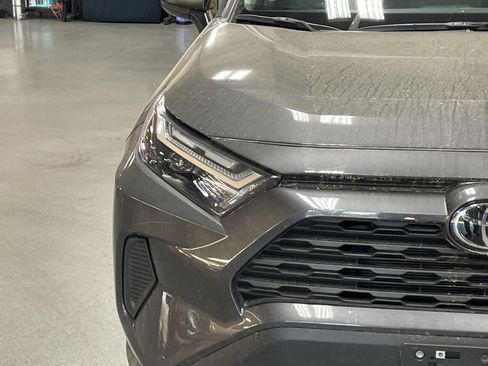 Used 2025 Toyota RAV4 LE image 5