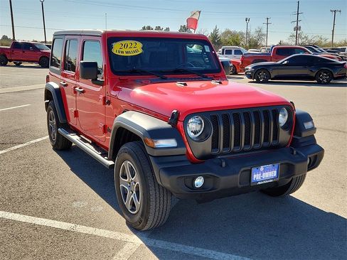 Used 2022 Jeep Wrangler Unlimited Sport image 6