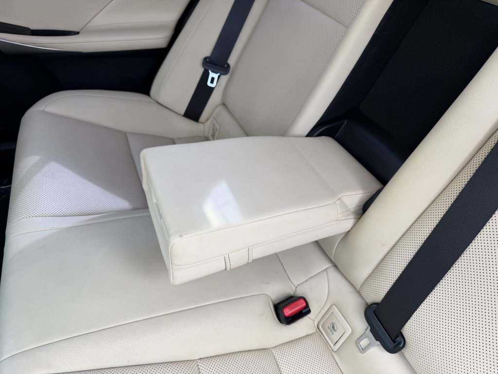 Used 2016 Lexus IS 350 RWD image 27