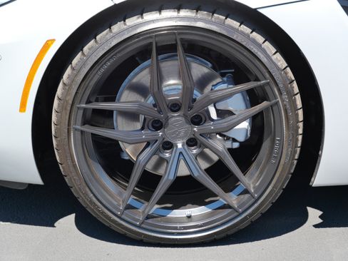 Used 2019 BMW Z4 sDrive30i w/ Executive Package RWD image 10
