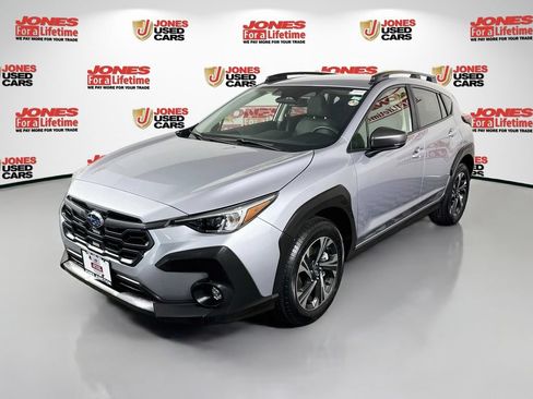 Used 2024 Subaru Crosstrek 2.0i Premium w/ Crosstrek Mirror Package AWD/4WD image 12