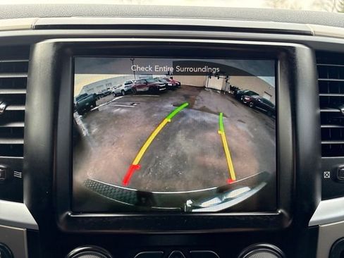 Used 2016 RAM 1500 Classic SLT w/ SLT Plus D←cor Group image 19