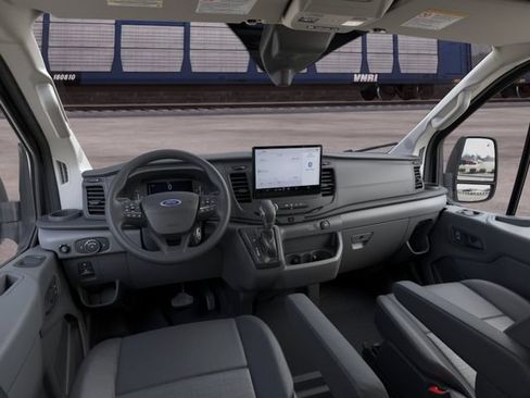 New 2026 Ford Transit 250 Low Roof RWD image 9
