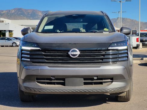 New 2025 Nissan Kicks SV w/ SV Premium Package image 3