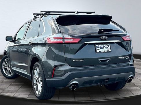 Used 2019 Ford Edge Titanium w/ Equipment Group 301A AWD/4WD image 4