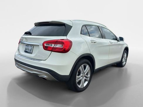 Used 2017 Mercedes-Benz GLA 250 w/ Premium Package image 5