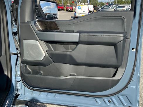 Certified 2023 Ford F150 Lariat w/ Equipment Group 502A High image 22