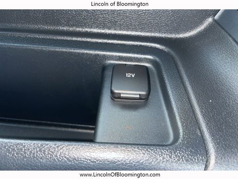 Used 2022 Ford Expedition Max Limited image 19