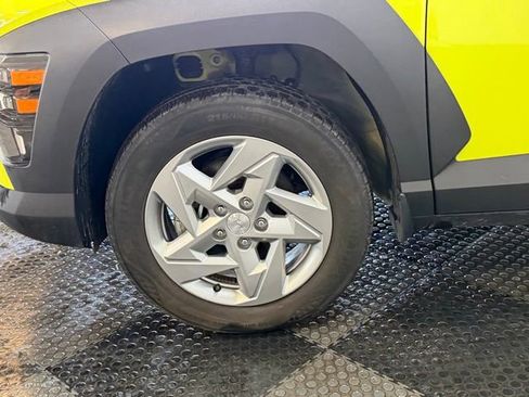 Certified 2024 Hyundai Kona SE AWD/4WD image 18