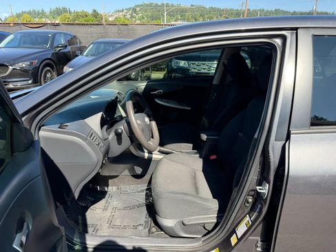 Used 2011 Toyota Corolla S FWD image 6