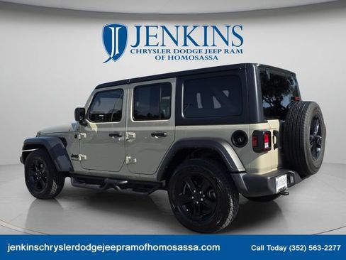 Used 2022 Jeep Wrangler Unlimited Sport AWD/4WD image 8
