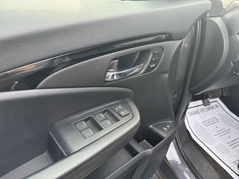 Used 2022 Honda Pilot Touring image 23