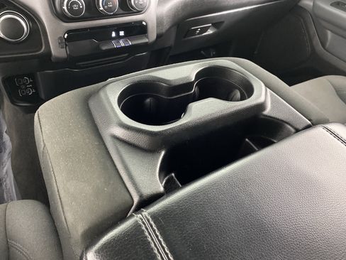 Used 2022 RAM 1500 Big Horn AWD/4WD image 30
