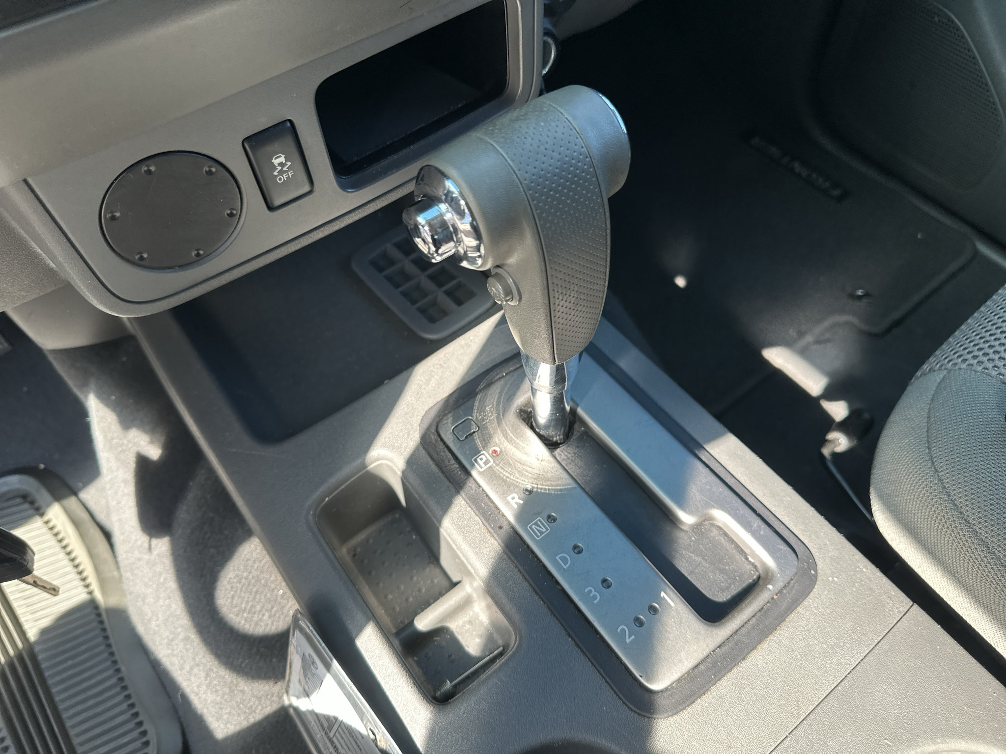 Used 2019 Nissan Frontier SV RWD image 26