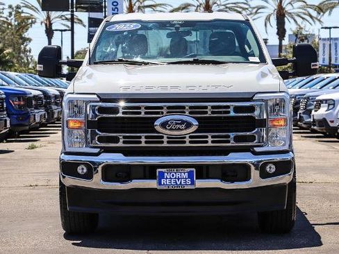 Certified 2025 Ford F250 XLT AWD/4WD image 2