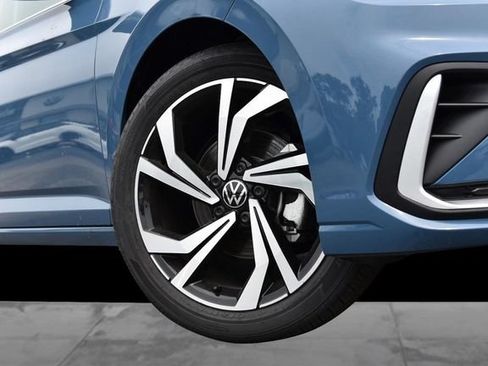 New 2026 Volkswagen Jetta SEL FWD image 3