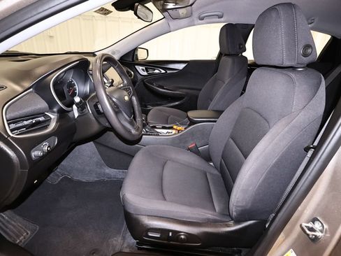 Used 2022 Chevrolet Malibu RS FWD image 13