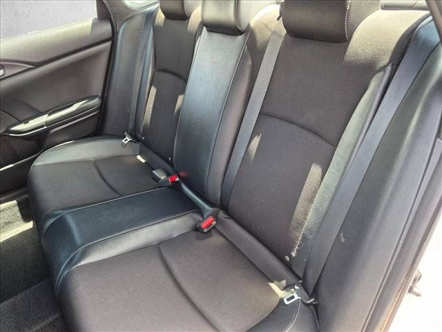Used 2019 Honda Civic Sport image 17
