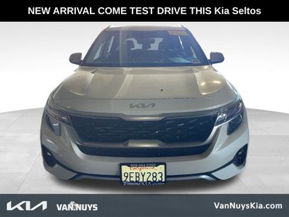 Used 2023 Kia Seltos S w/ Navigation Package