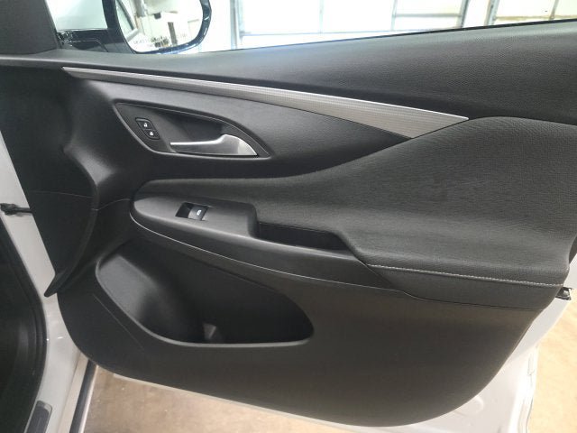 Used 2024 Buick Envista Avenir FWD image 5