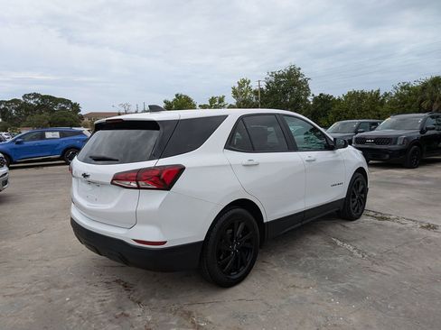 Used 2024 Chevrolet Equinox LS w/ LS Convenience Package FWD image 8