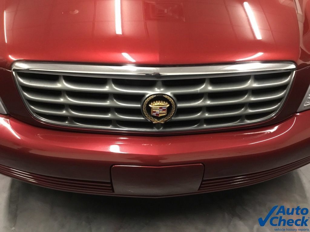 Used 2000 Cadillac De Ville DHS w/ Safety/Security Pkg FWD image 18