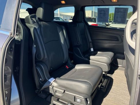 Certified 2024 Honda Odyssey EX-L image 29
