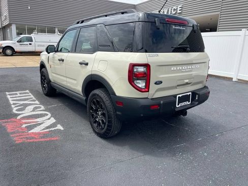 Certified 2025 Ford Bronco Sport Badlands w/ Badlands Tech Package AWD/4WD image 4