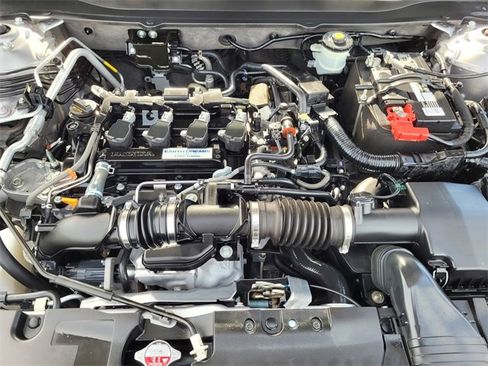 Used 2018 Honda Accord Sport image 27