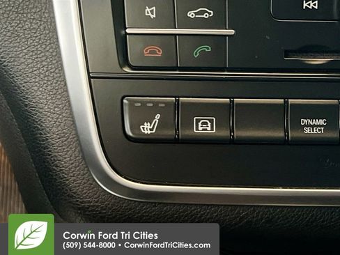 Used 2016 Mercedes-Benz GLA 250 4MATIC image 24