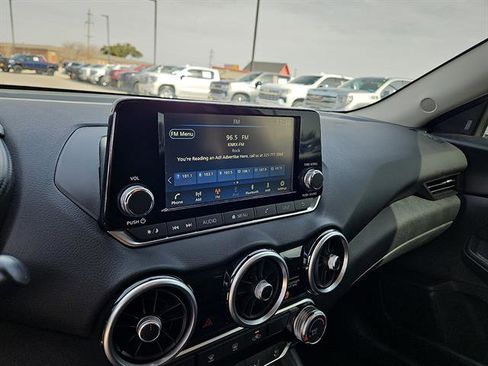 Used 2025 Nissan Sentra S image 16