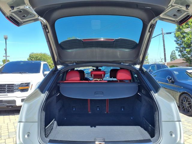 Used 2023 Audi SQ5 Prestige AWD/4WD image 9